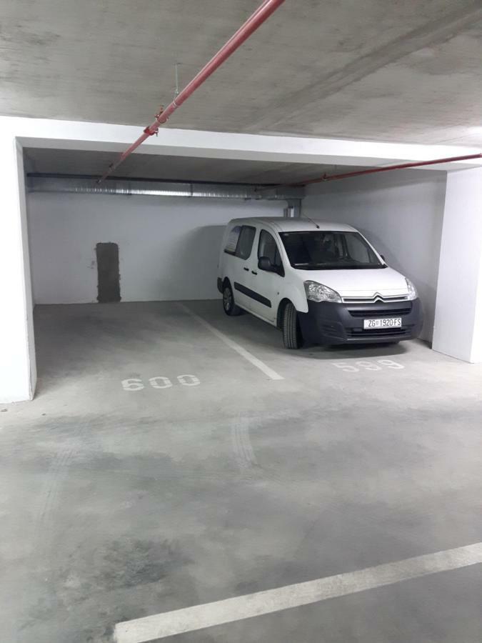 זאגרב Apartments Abelija מראה חיצוני תמונה